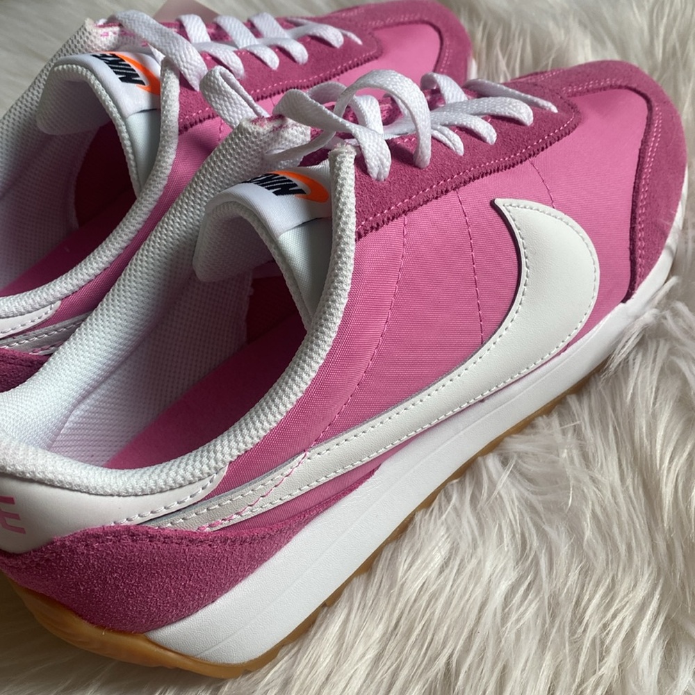 Nike Pacific pink women’s 9.5 - Picture 9 of 11
